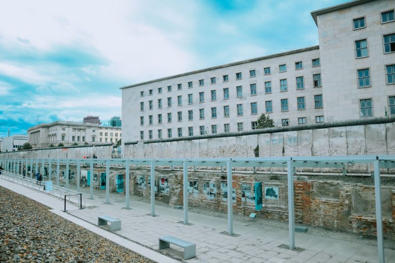 Berlini fal emlékhely